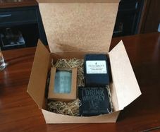 Whiskey Gift Set with Personalised Whiskey Glass
