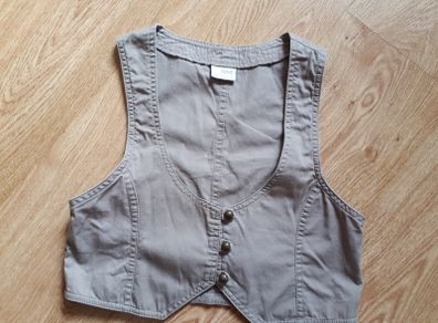 "Next" Vest.  Age 11-12