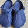 Navy blue crocs Image 5