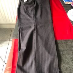 Mens BNWT trousers W38" x L 30"