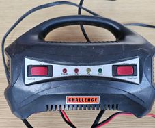 battery charger 6v or 12v car motorcycle