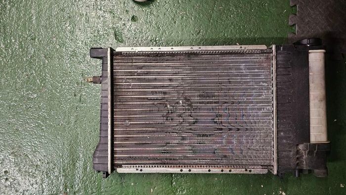 e36 radiator