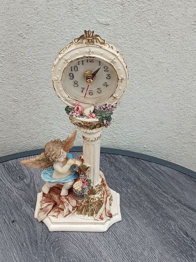Beautiful Angel Clock