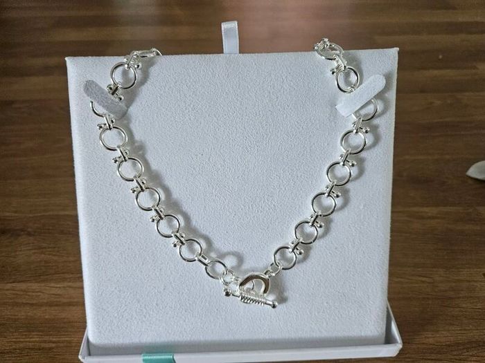 Lovely dressy silver chain