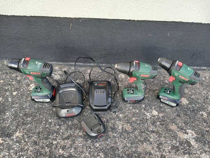 Bosch power tool drill set, 3 machines