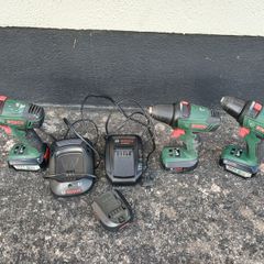 Bosch power tool drill set, 3 machines