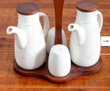 Condiment set