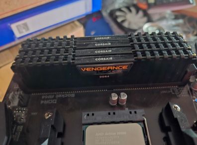 Corsair Vengeance LPX Black DDR4-RAM 3600 MHz 4 x 16 GB