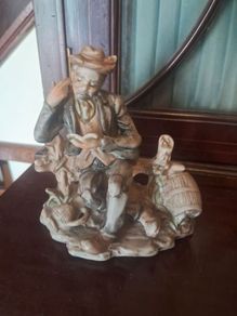 figurine