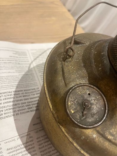 Valor oil lamp
