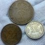 Island coin lot see pictures Image 3