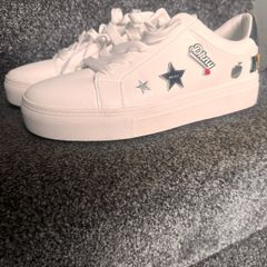 DKNY shoes