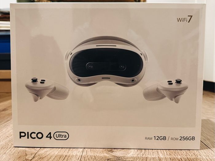 Pico 4 Ultra Vr Headset - 12gb Ram / 256gb