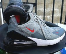 Sneakers Nike.  Original. Size 42 (UK 7)