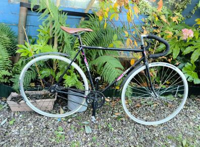 Fast and light urban racer