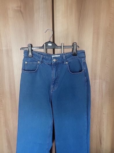 Wide High Waist Jeans