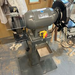 Pedestal Grinder
