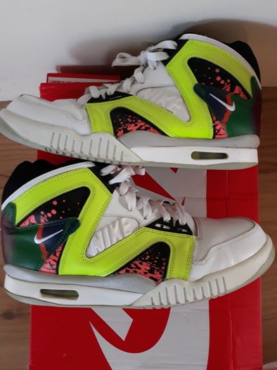 Nike Air Tech Challenge Hybrid Volt (2014) Size UK-8/EUR-42.5 653873-100 White/White-Volt-Hot Lava-2014