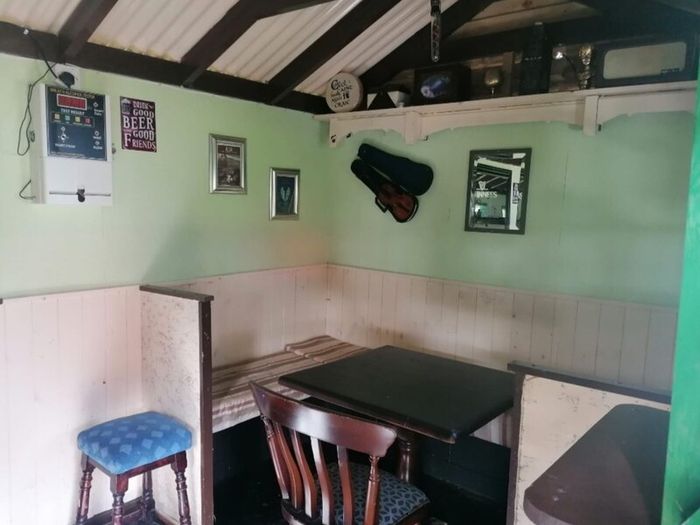Mobile pub