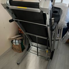 Treadmill - Folding