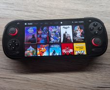 Retroid Pocket 6 - Handheld Gaming Console