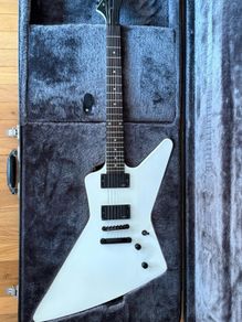 Epiphone 1984 Explorer EX