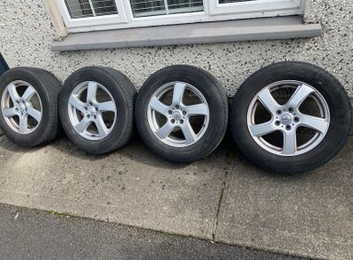 5x114.3 wheels and tyres