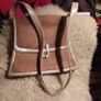 Vintage soft leather adjustable strap handbag Image 3