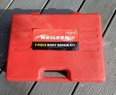 Neilsen 7 Piece Body Repair & Panel Beating Kit (CT2310)
