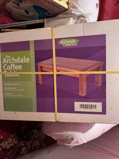 pine coffee table