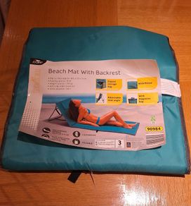 Foldable Beach mat with backrest NEW