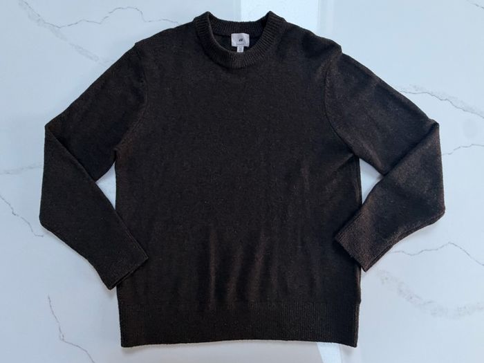 100% wool sweater M