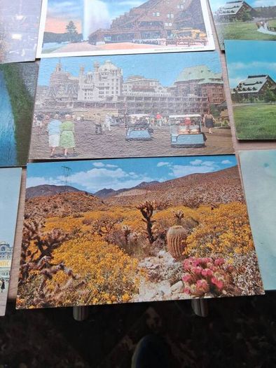 33 x USA And Canadian Mid Century Postcards