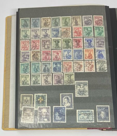 Collection: Austria (Osterreich) Stamps both mint an commemorative stamps on 45 pages