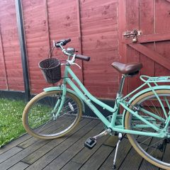 ladies Pendleton Somersby bike