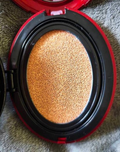 TIRTIR Mask Fit Red Cushion Foundation 21N Ivory