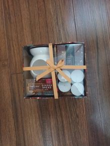 Starlytes Ginger Bread Oil Burner & Tealights.   In Original Box.