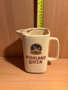 Pub jug Highland Queen