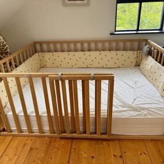 Montessori Floor bed / Play pen
