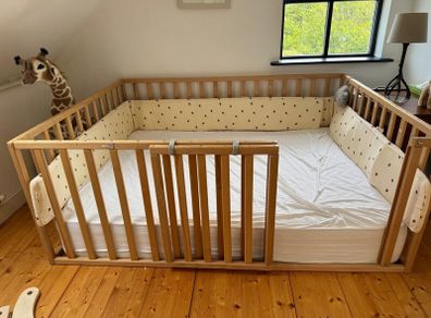 Montessori Floor bed / Play pen