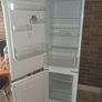 Integrated fridge freezer Image 2