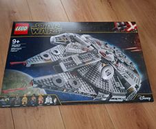 LEGO Star Wars 75257 Millennium Falcon