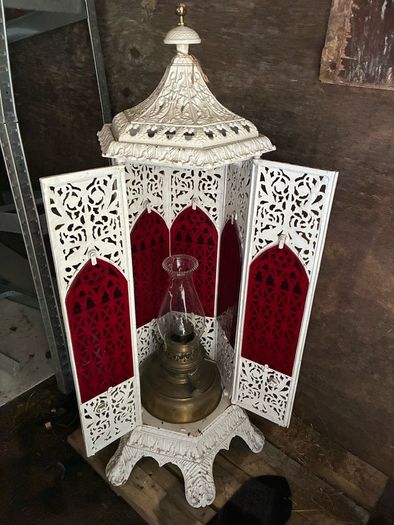 Cast Iron ornate Orangery oilheater