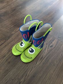 FREE kids wellies
