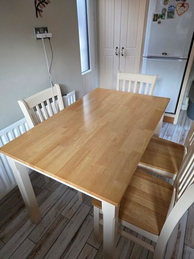 table and chairs