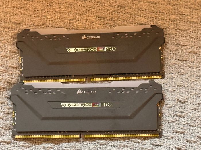 Corsair Vengeance RGB Pro 16GB DDR4 memory kit