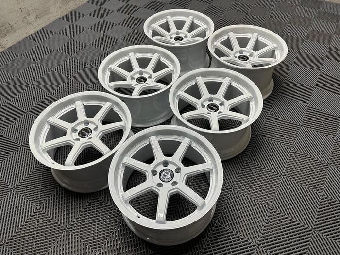 18" Inch Strom DS15 Drift Alloy Wheels 5x114.3 Nissan silvia skyline RX7 MX5 R32 R33 lexus IS200
