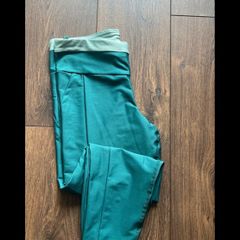 Crane teal green high waisted sports leggings with side pockets size m (12 14)