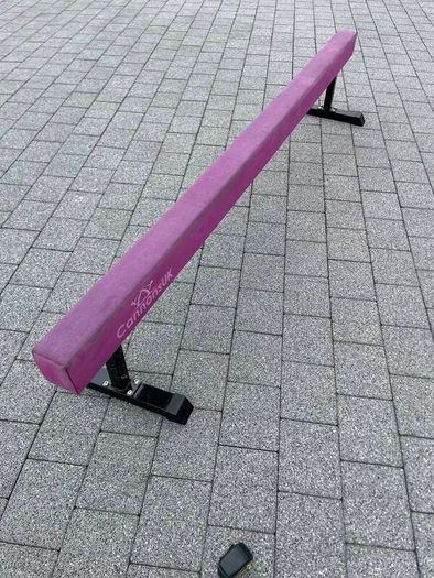 Gymnastics balance beam (adjustable)