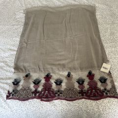 BNWT Lightweight Grey Scarf